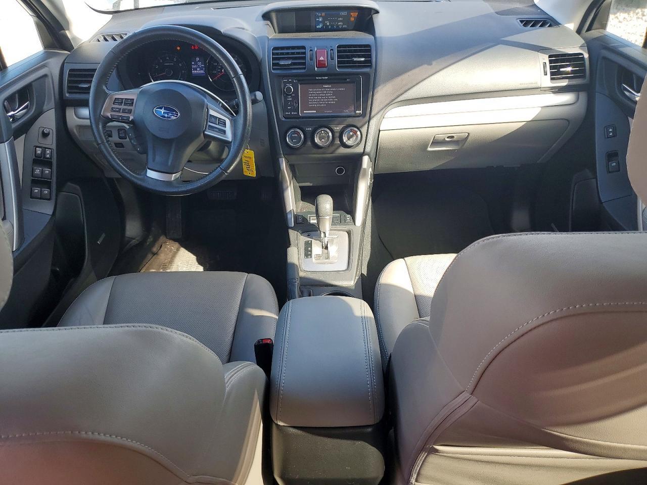 2014 Subaru Forester 2.5I Touring - zdjęcie 8