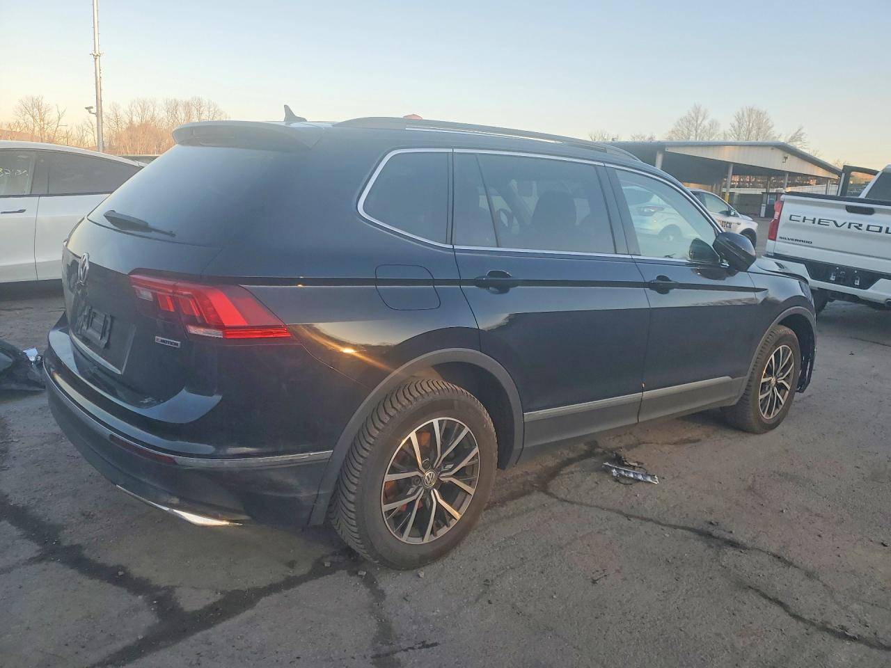 2020 Volkswagen Tiguan Se - zdjęcie 3