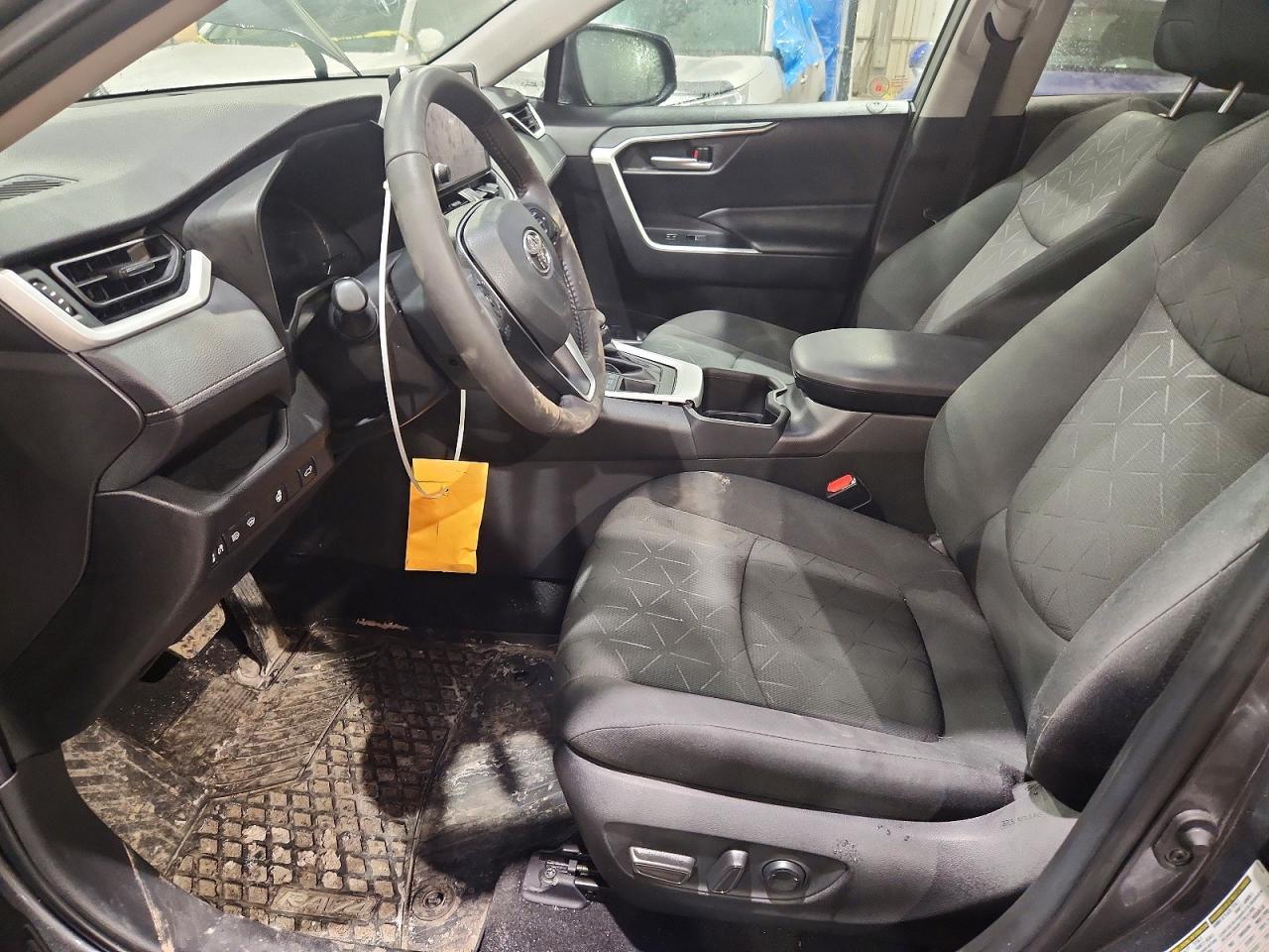 2023 Toyota Rav4 Xle - zdjęcie 7