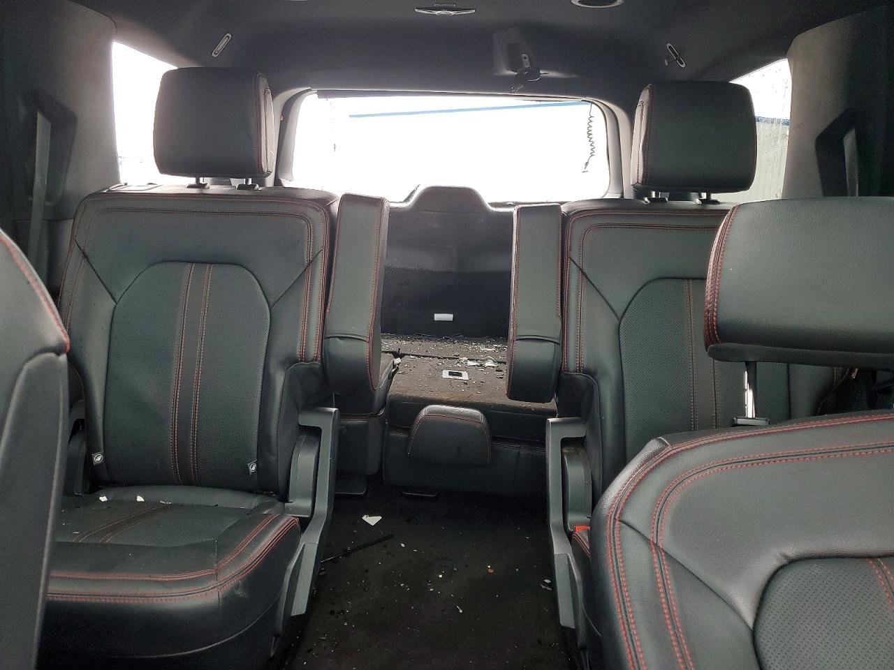 2023 Ford Expedition Limited - zdjęcie 10