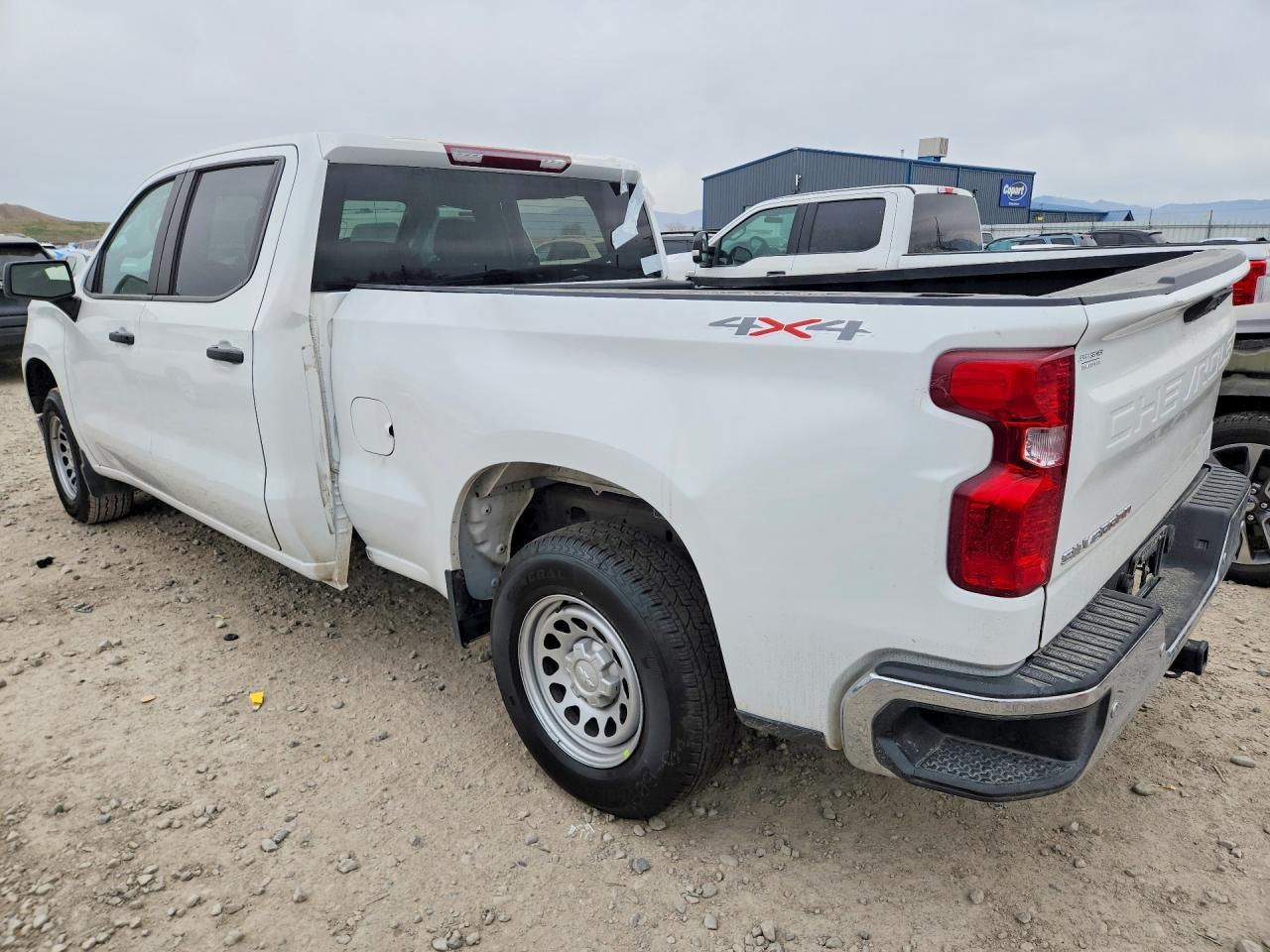 2024 Chevrolet Silverado K1500 - zdjęcie 2