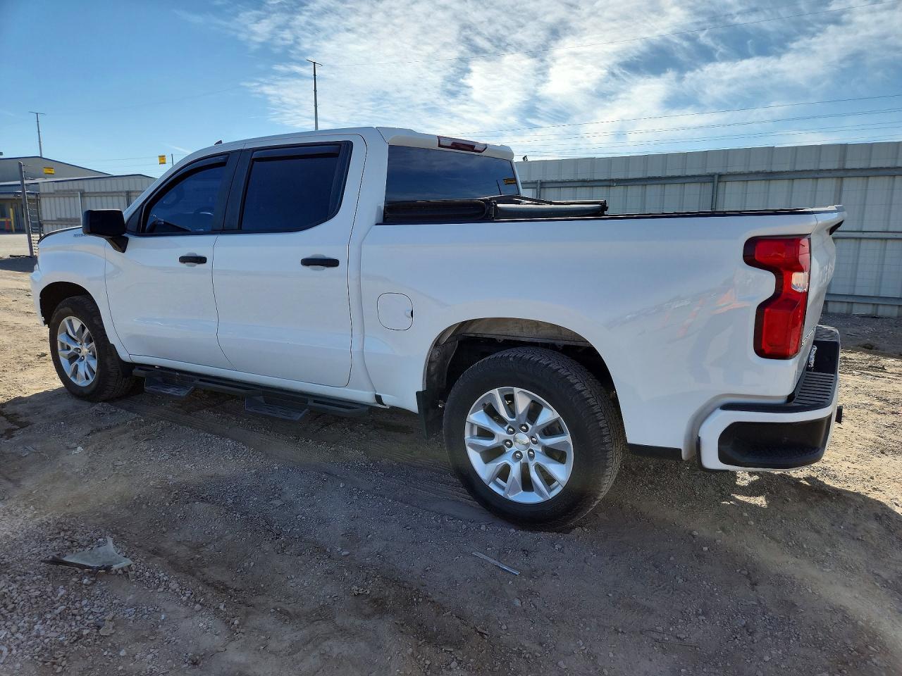 2020 Chevrolet Silverado C1500 Heavy Duty - zdjęcie 2