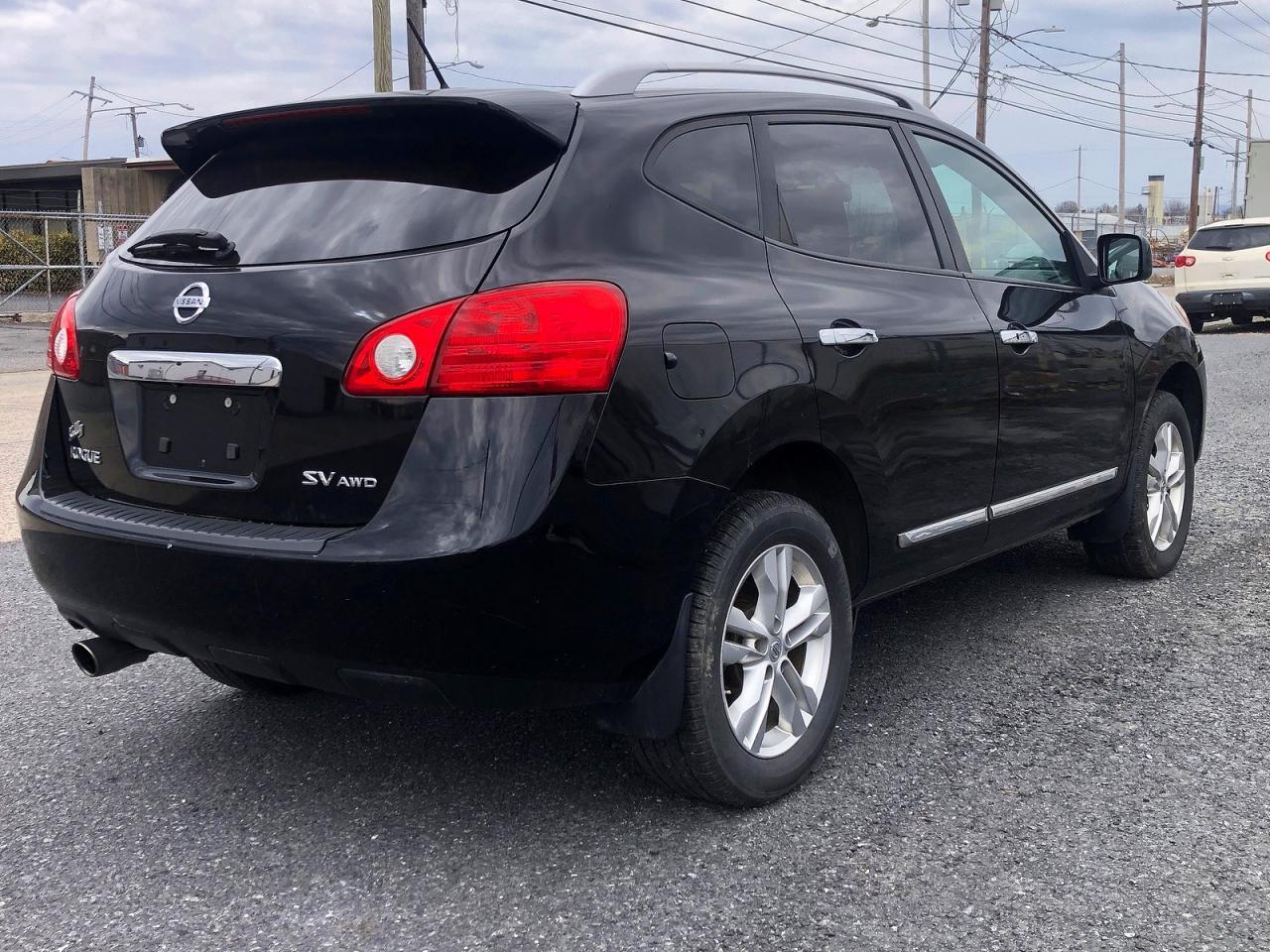 2013 Nissan Rogue S - zdjęcie 4