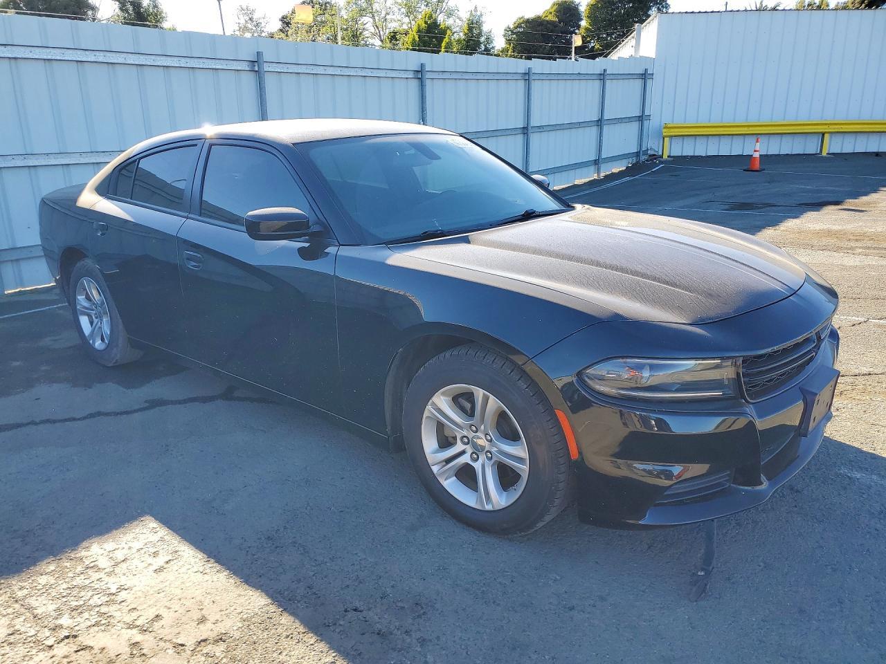 2022 Dodge Charger Sxt - zdjęcie 4
