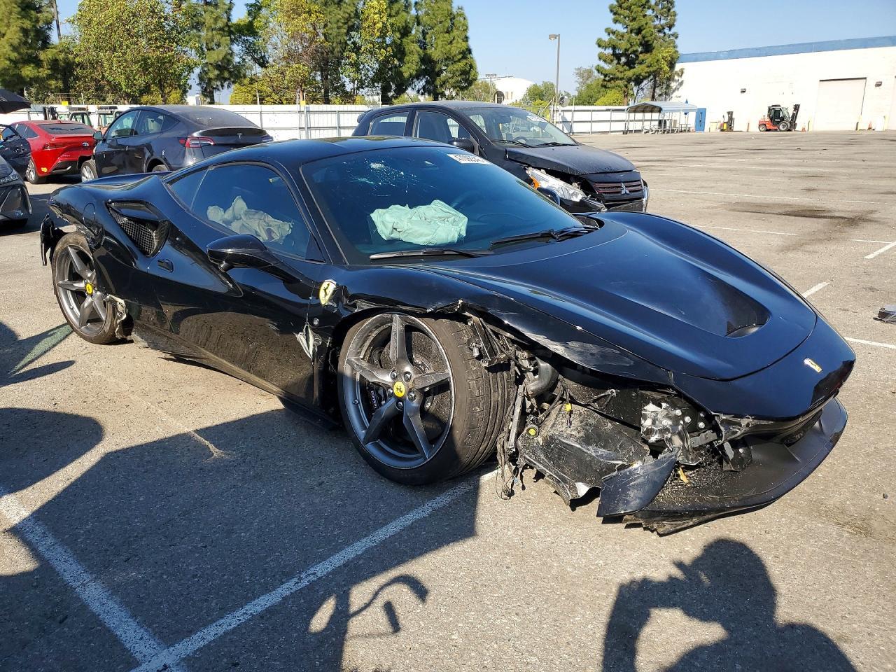 2022 Ferrari F8 Tributo - zdjęcie 4