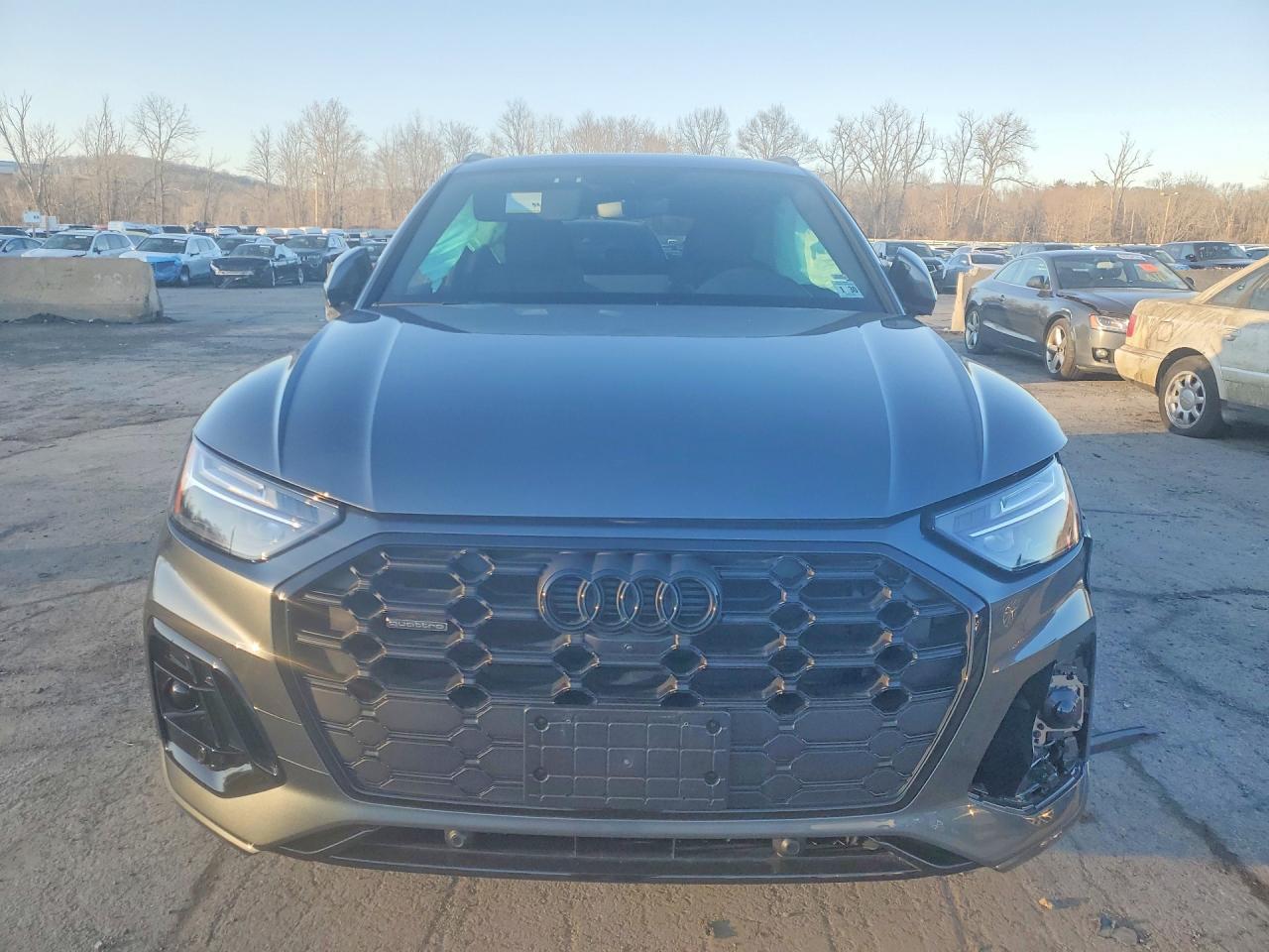 2025 Audi Q5 Premium Plus 45 - zdjęcie 5