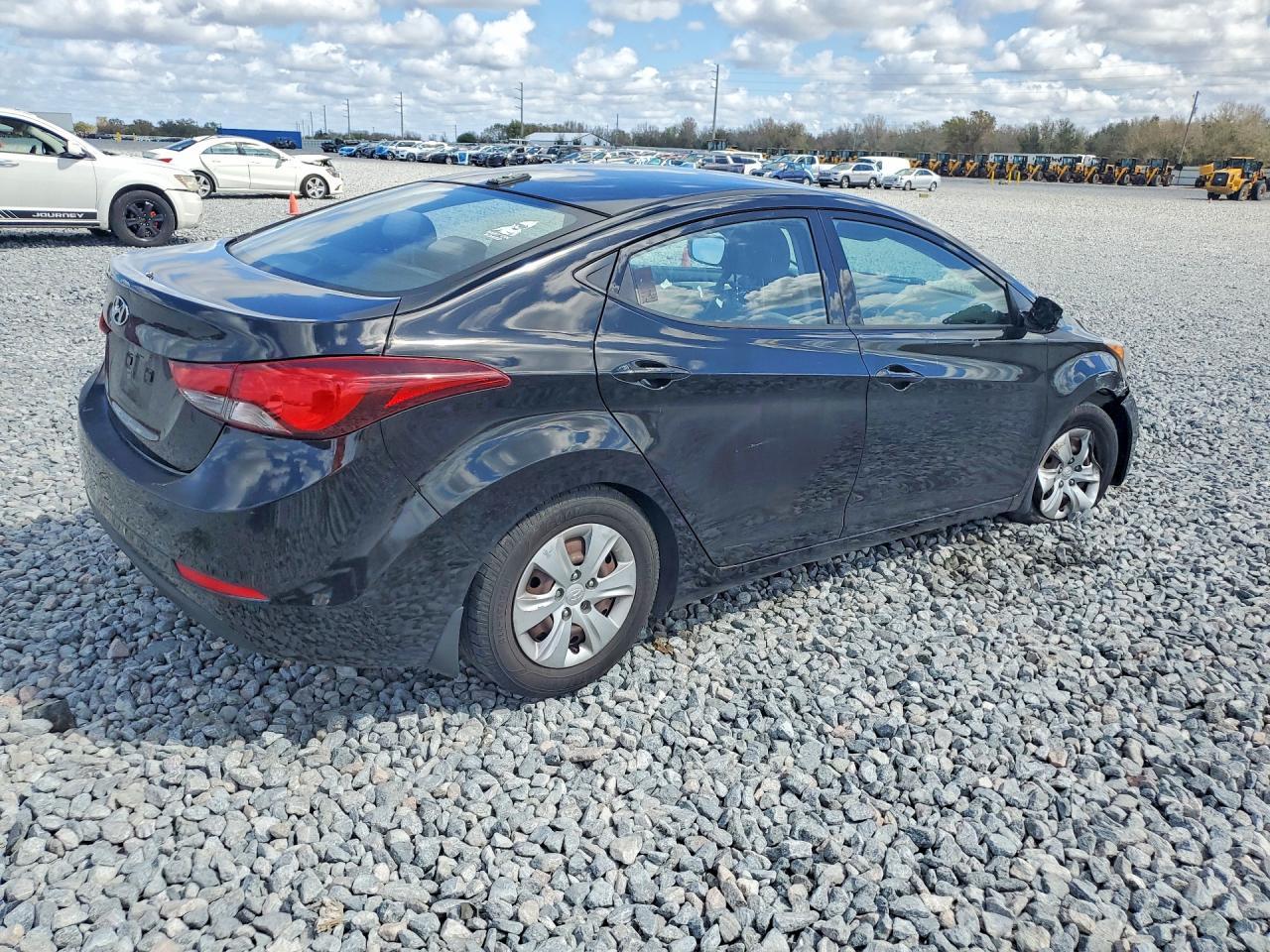 2016 Hyundai Elantra Se - zdjęcie 3