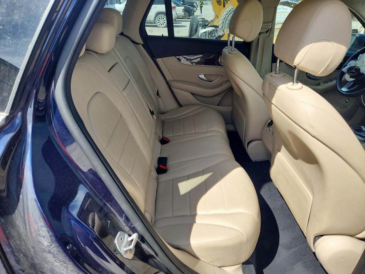 2019 Mercedes-Benz Glc 300 4Matic - zdjęcie 10