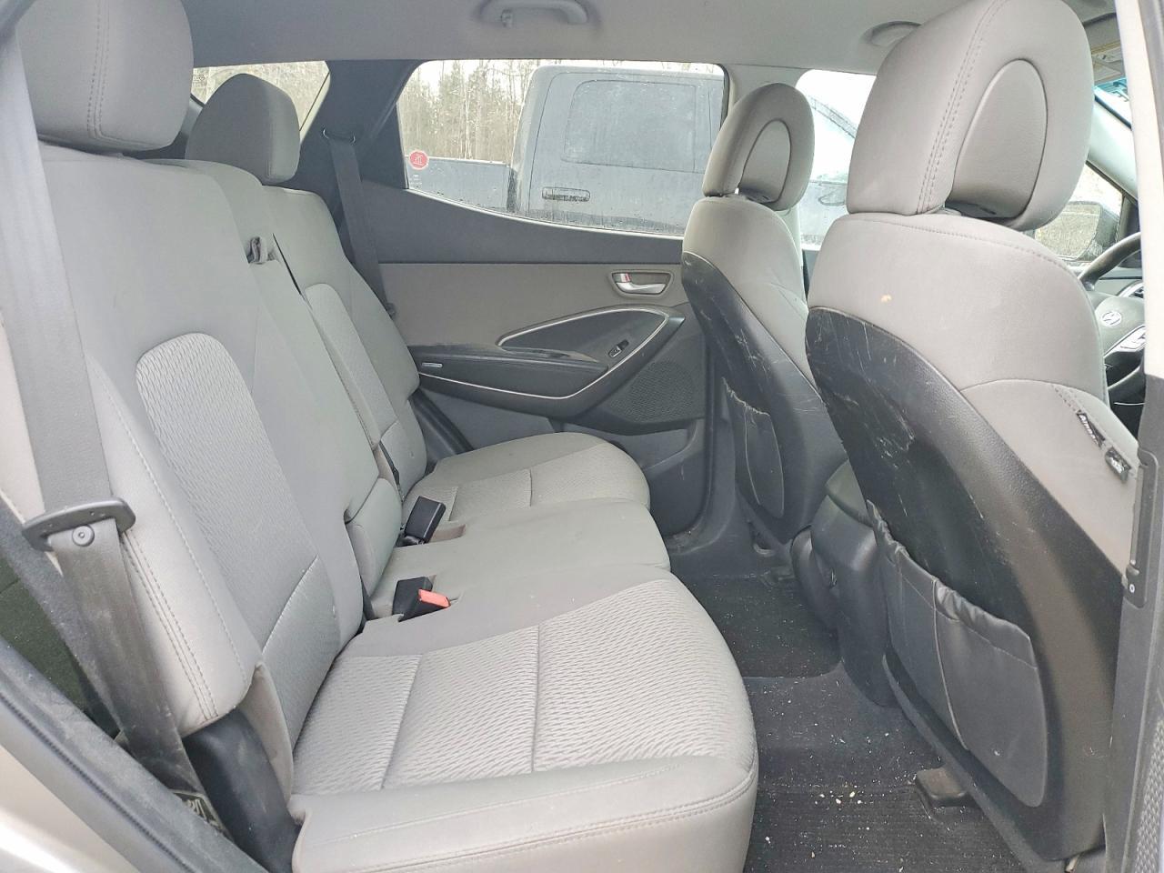 2014 Hyundai Santa Fe Sport 2.4L - zdjęcie 10