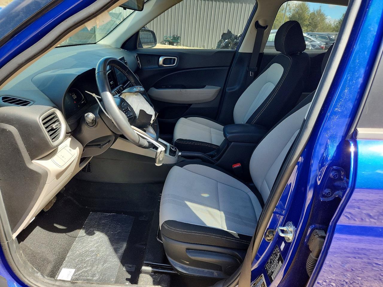 2024 Hyundai Venue Sel - zdjęcie 7