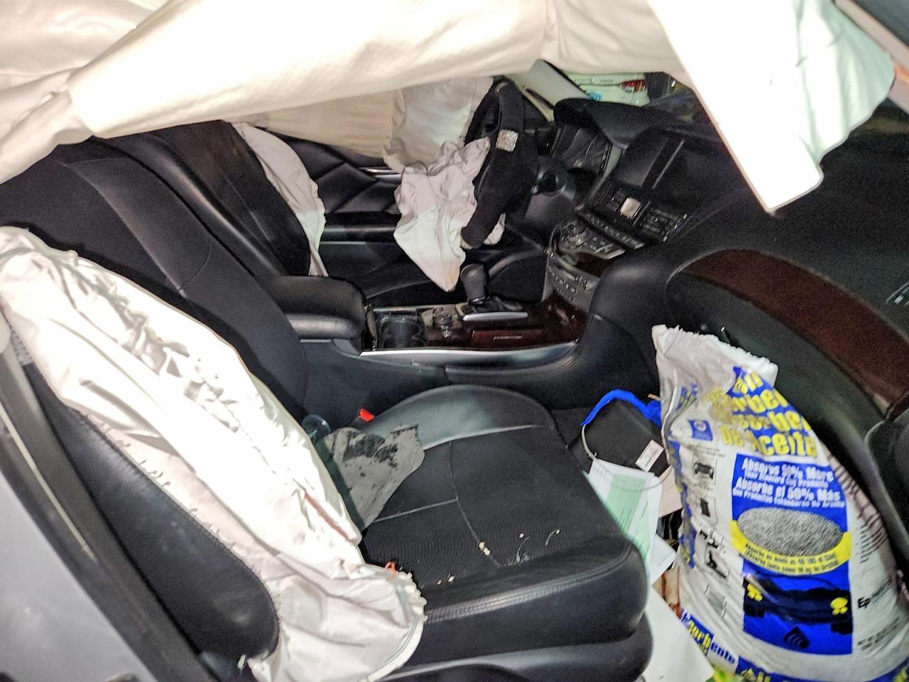 2018 Infiniti Q70 3.7 Luxe - zdjęcie 13