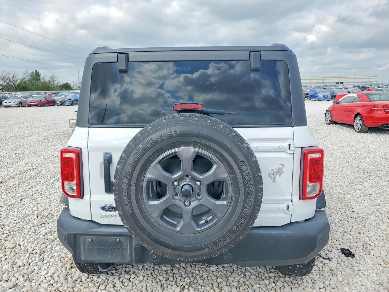 2024 Ford Bronco Big Bend - zdjęcie 6