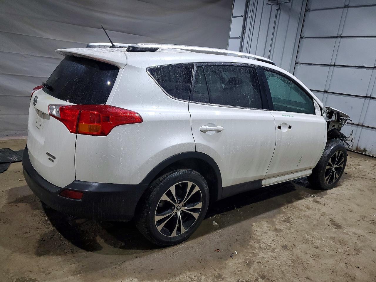 2015 Toyota Rav4 Limited - zdjęcie 3