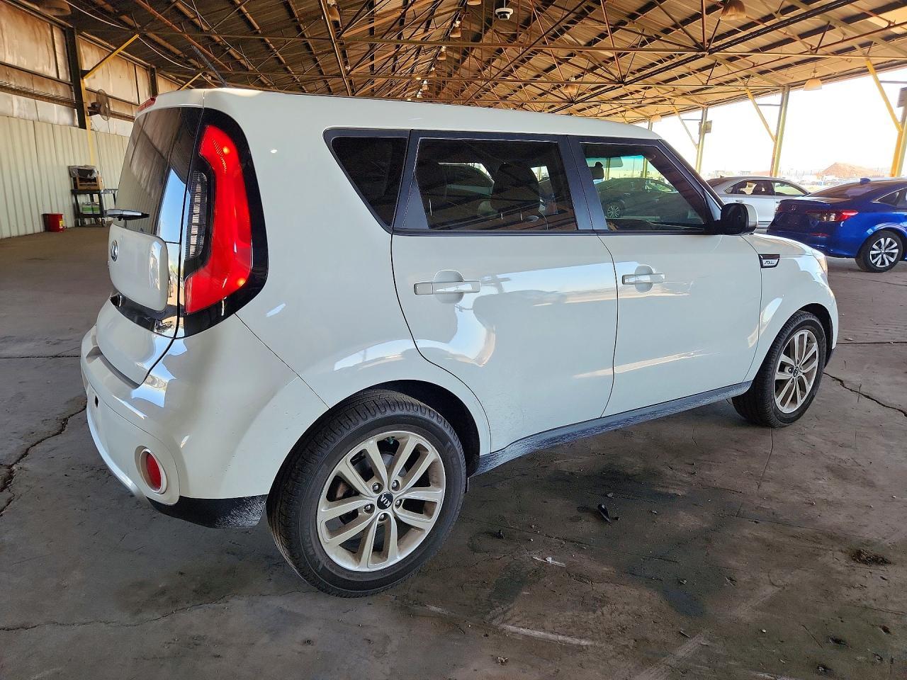 2017 Kia Soul + - zdjęcie 3