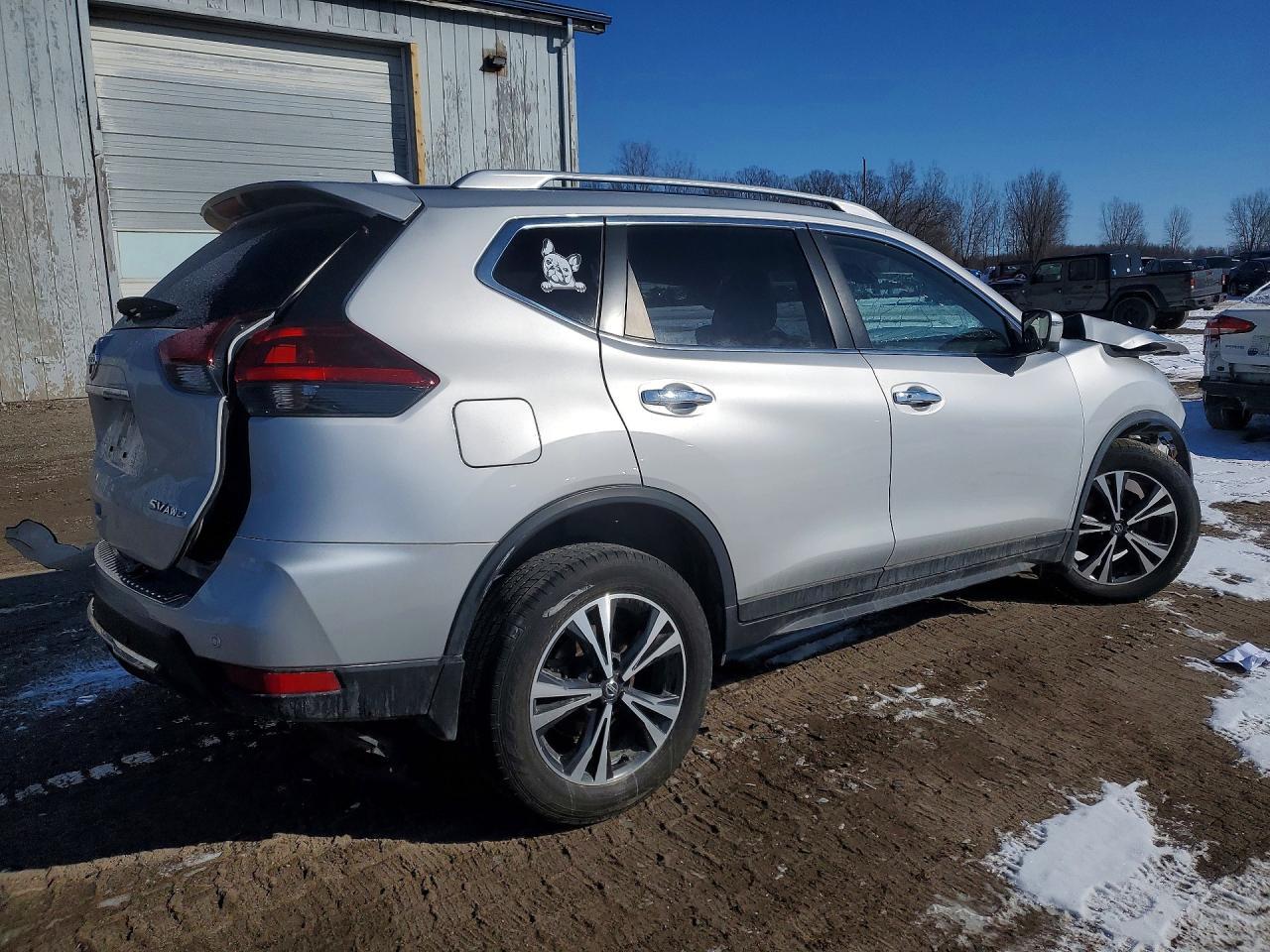 2020 Nissan Rogue Sv - zdjęcie 3