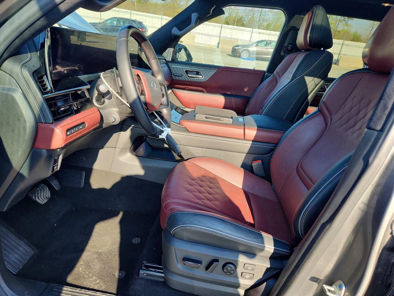 2025 Infiniti Qx80 Autograph - zdjęcie 7