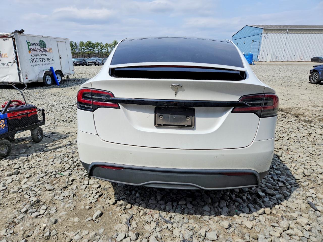 2022 Tesla Model X - zdjęcie 6