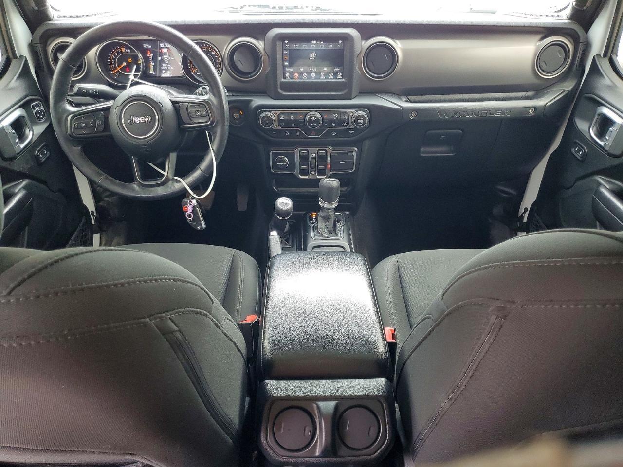 2019 Jeep Wrangler Unlimited Sport - zdjęcie 8