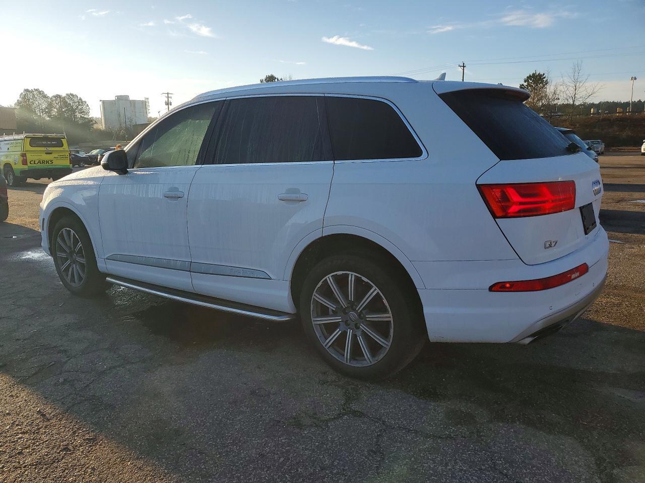 2018 Audi Q7 Premium Plus - zdjęcie 2