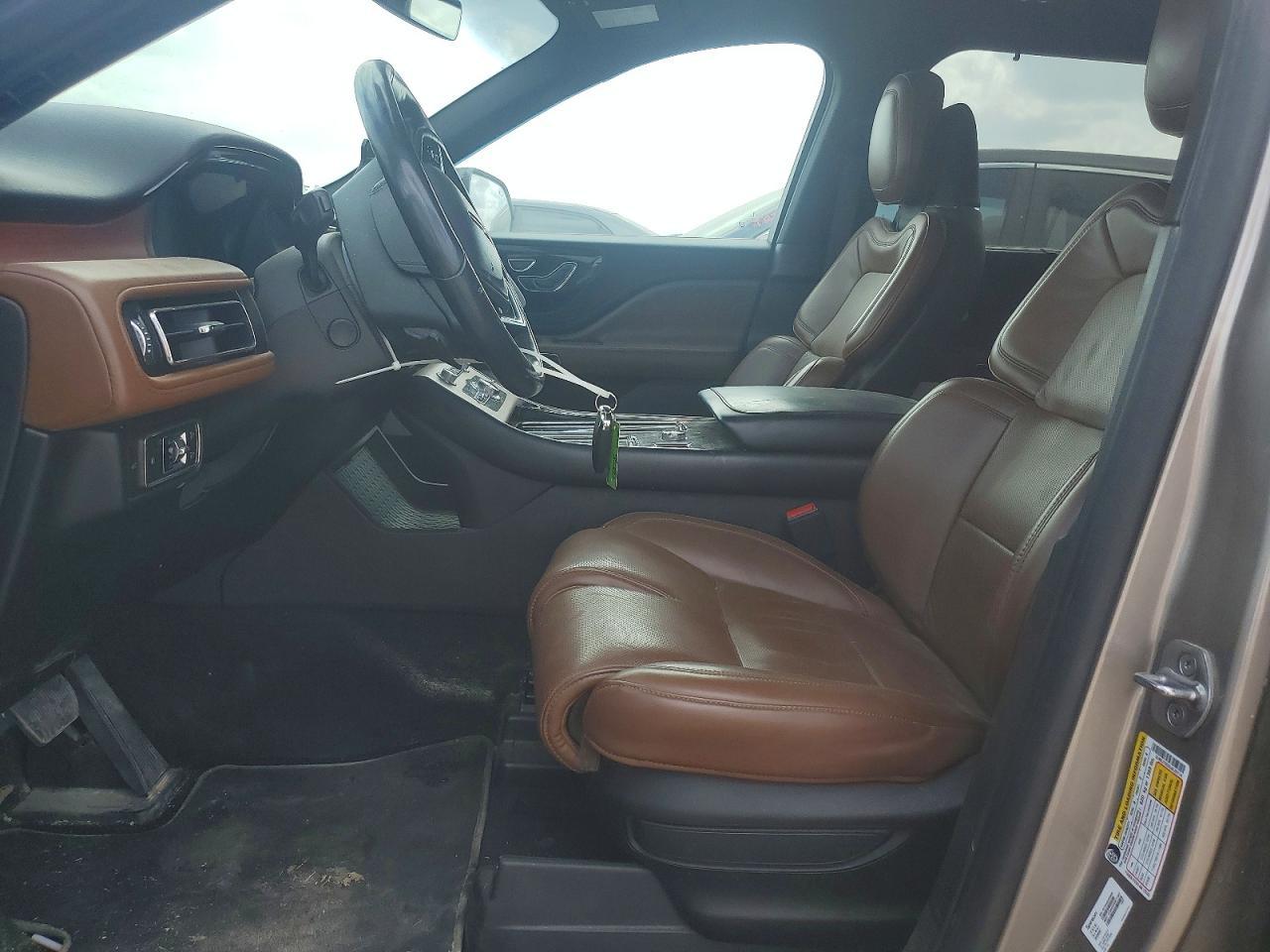 2020 Lincoln Aviator Reserve - zdjęcie 7
