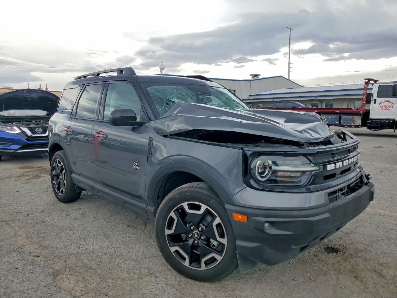2024 Ford Bronco Sport Outer Banks - zdjęcie 4