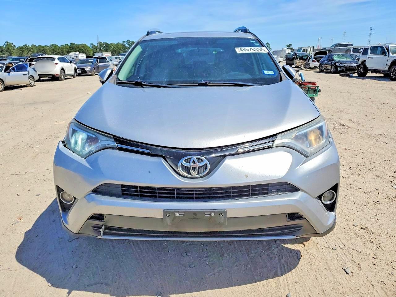 2016 Toyota Rav4 Xle - zdjęcie 5