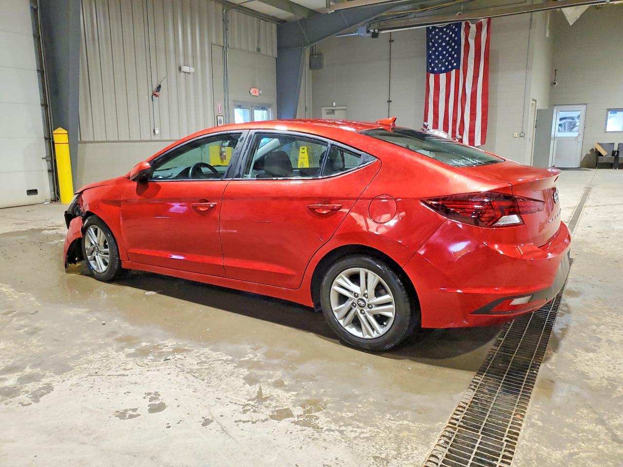 2019 Hyundai Elantra Sel - zdjęcie 2