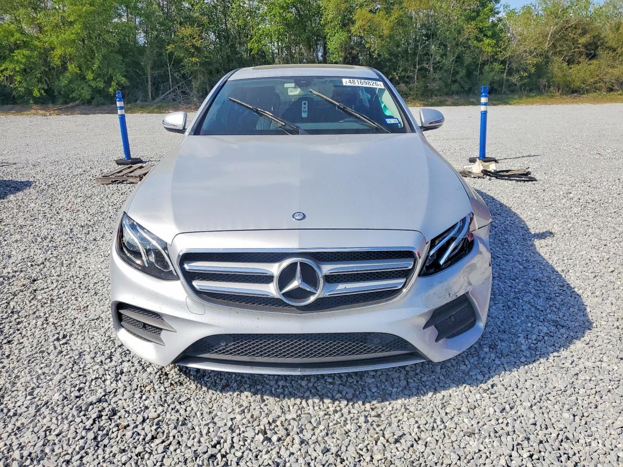 2017 Mercedes-Benz E 300 - zdjęcie 5