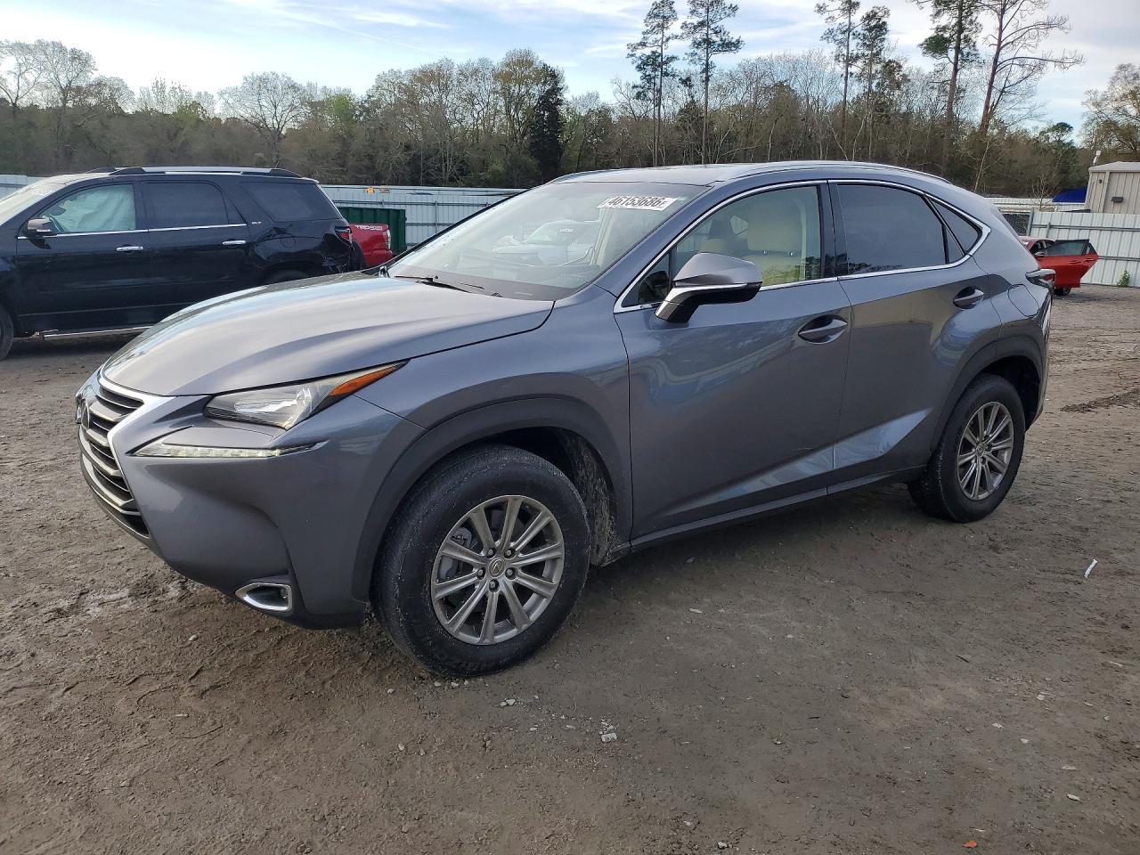 2017 Lexus Nx 200T Base - zdjęcie główne