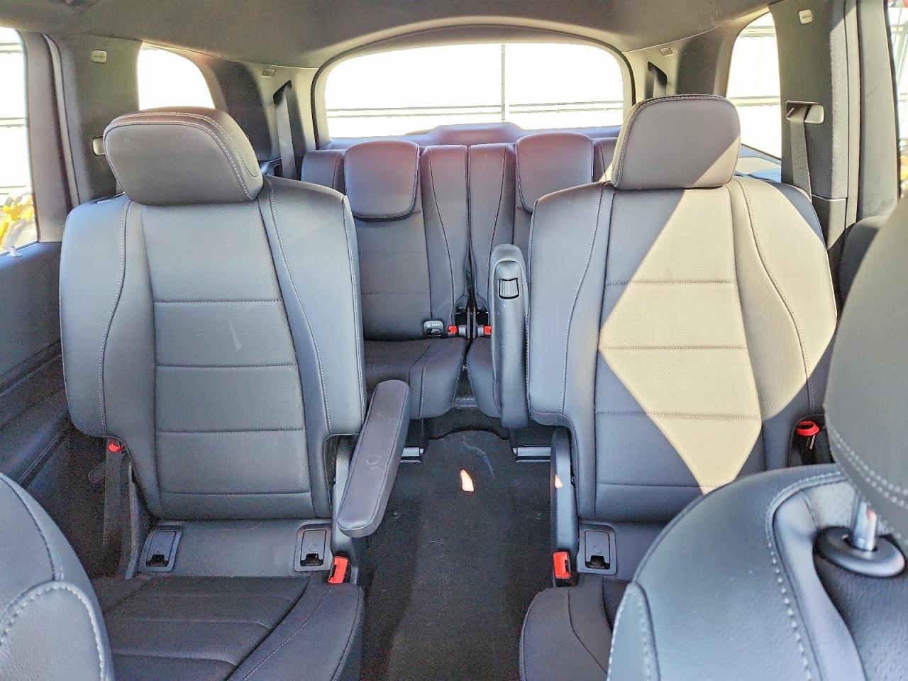 2025 Mercedes-Benz Gls 450 4Matic - zdjęcie 10