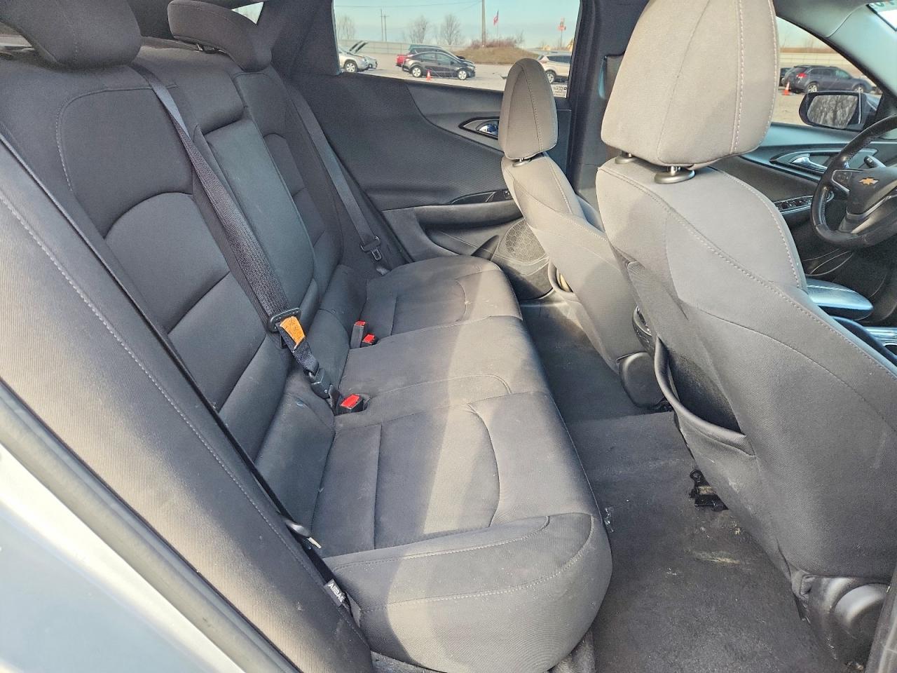 2018 Chevrolet Malibu Lt - zdjęcie 10