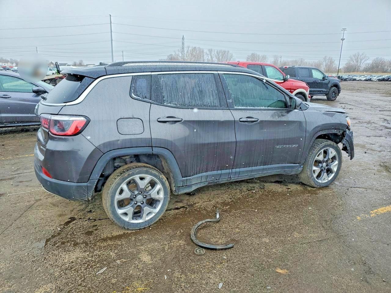 2021 Jeep Compass Limited - zdjęcie 3