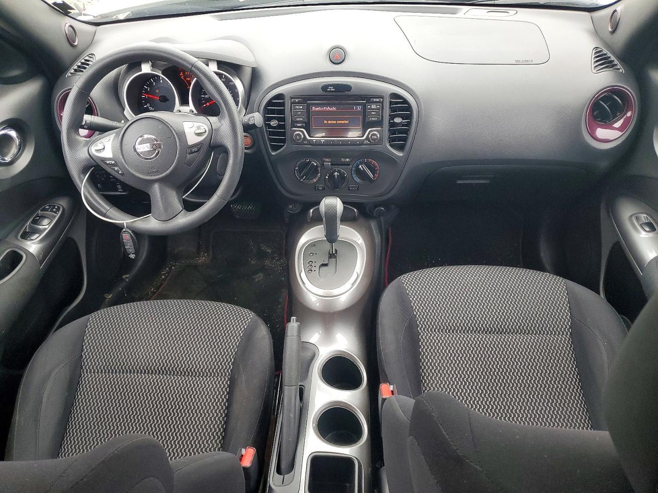 2015 Nissan Juke S - zdjęcie 8