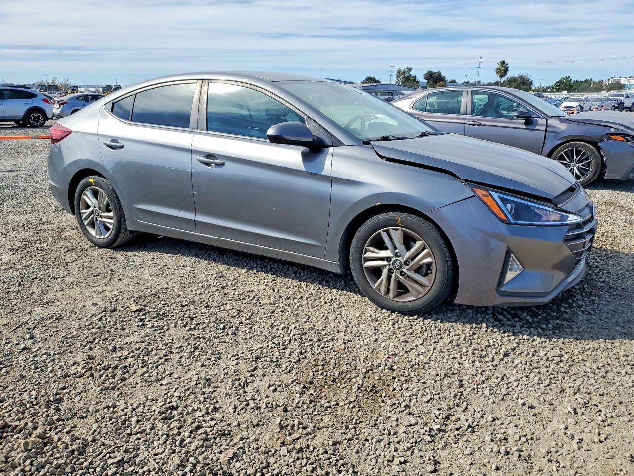 2019 Hyundai Elantra Sel - zdjęcie 4