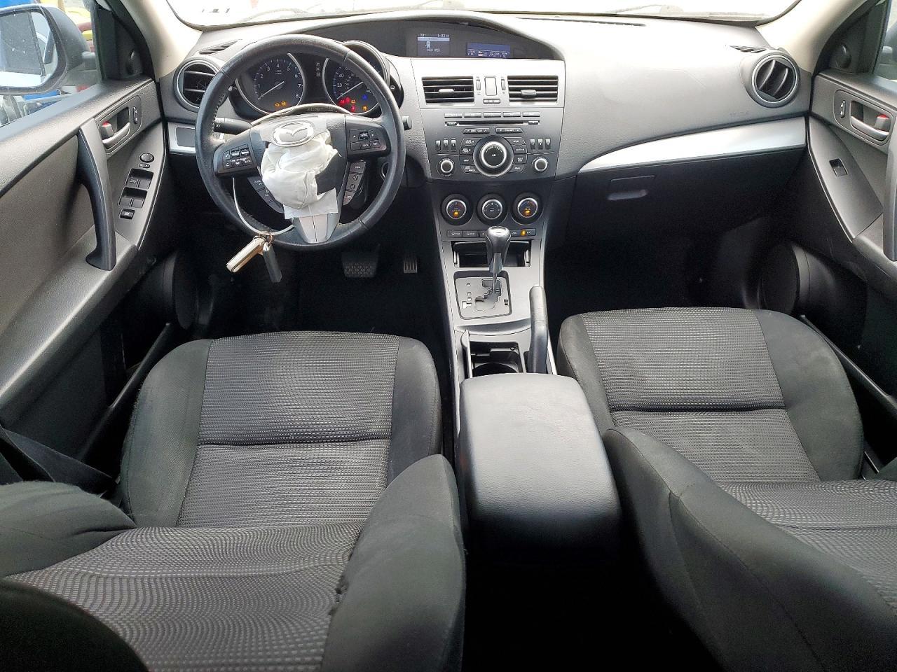 2013 Mazda 3 I - zdjęcie 8
