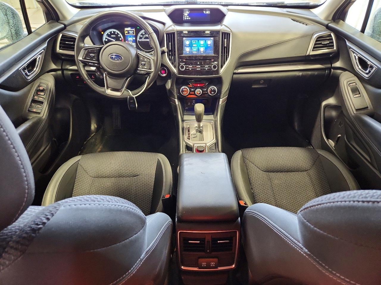 2022 Subaru Forester Premium - zdjęcie 8