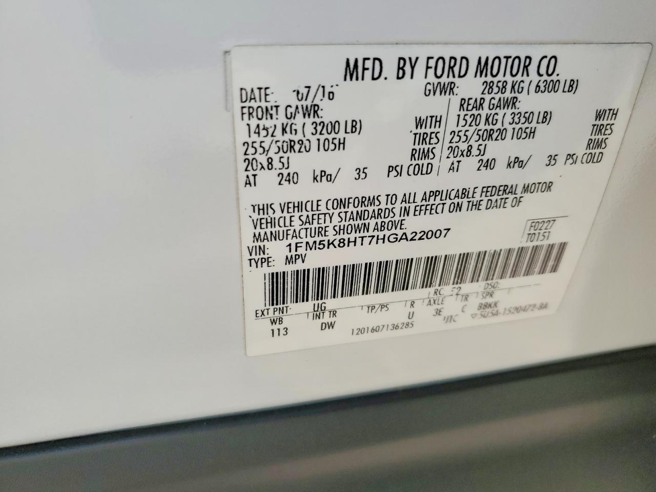 2017 Ford Explorer Platinum - zdjęcie 13