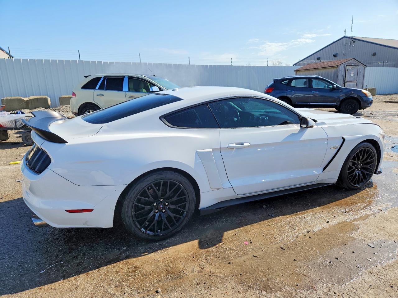 2016 Ford Mustang Gt - zdjęcie 3