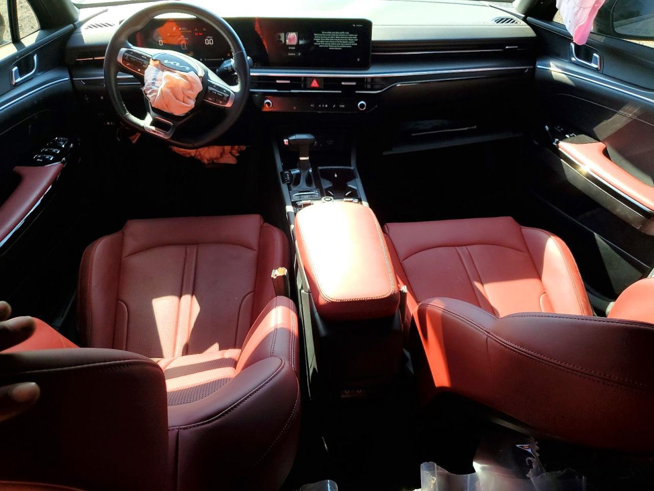 2025 Kia K5 Gt-Line - zdjęcie 8