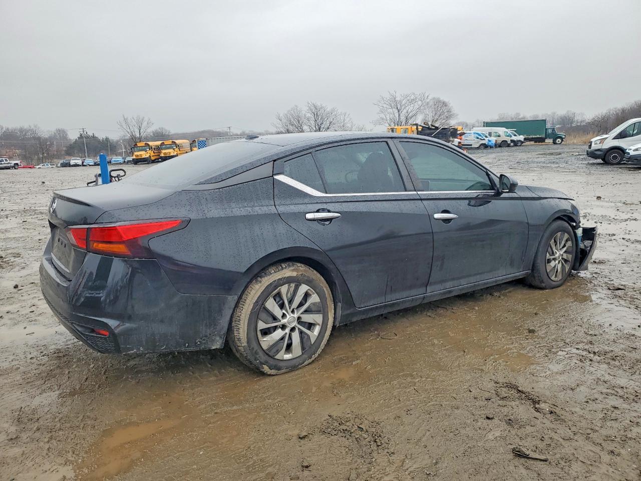 2019 Niss Altima 2.5 S - zdjęcie 3