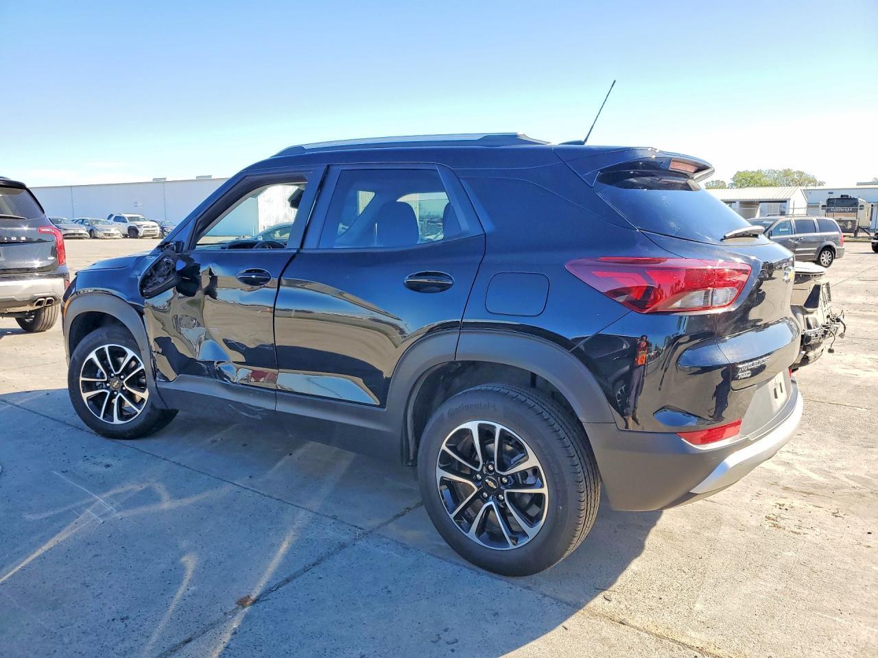 2025 Chevrolet Trailblazer Lt - zdjęcie 2