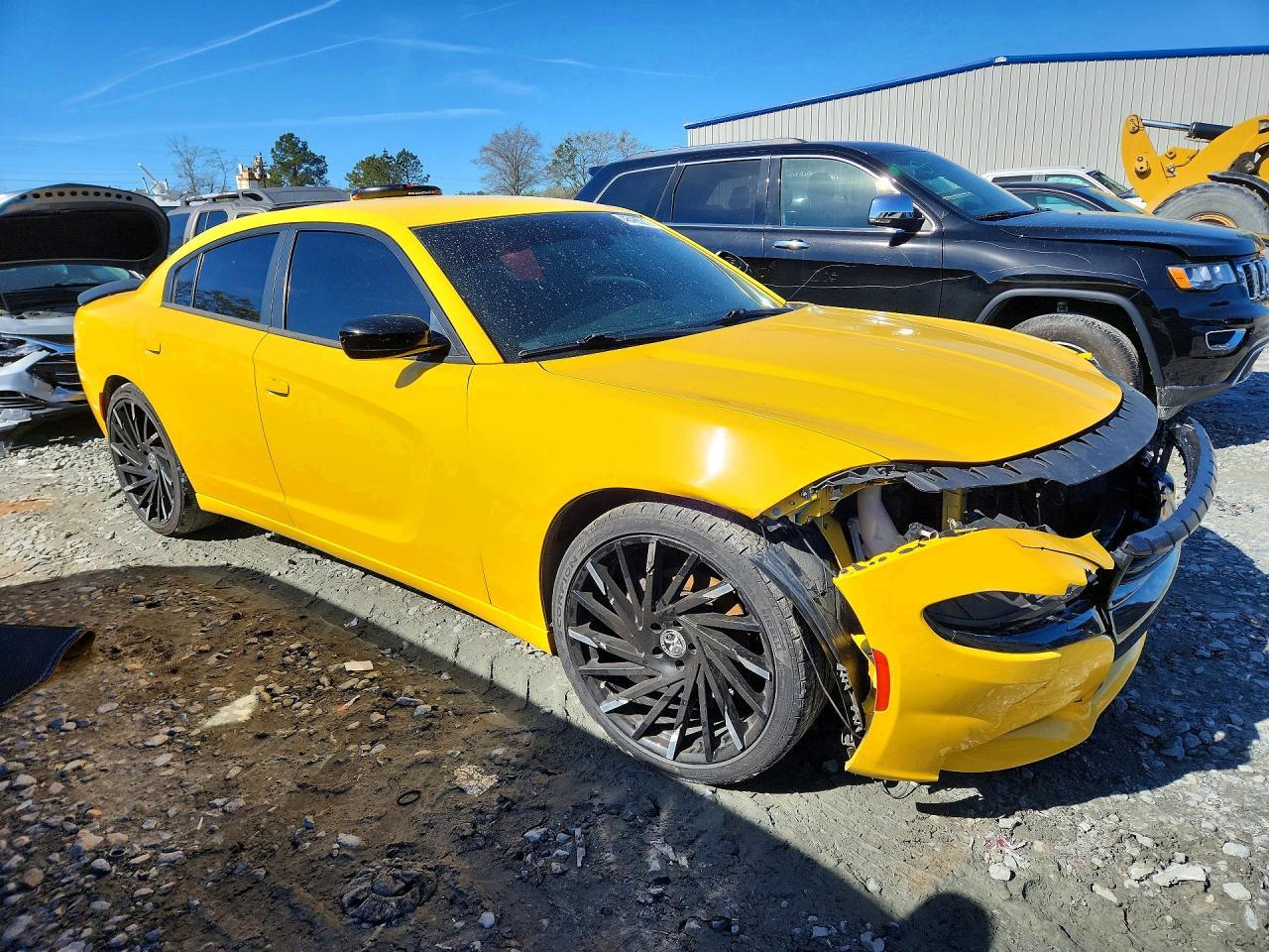 2017 Dodge Charger Sxt - zdjęcie 4