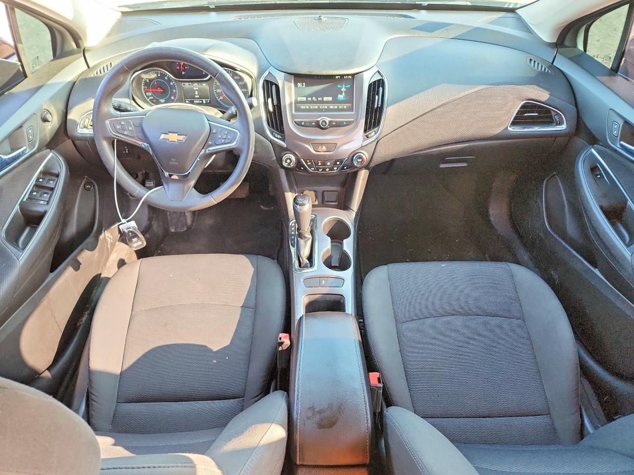 2016 Chevrolet Cruze Lt - zdjęcie 8