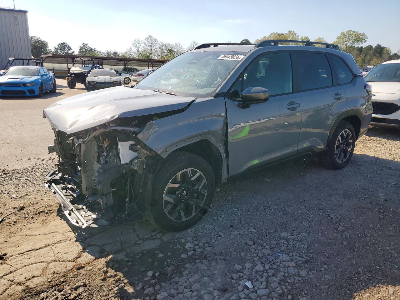 2025 Subaru Forester Premium - zdjęcie główne