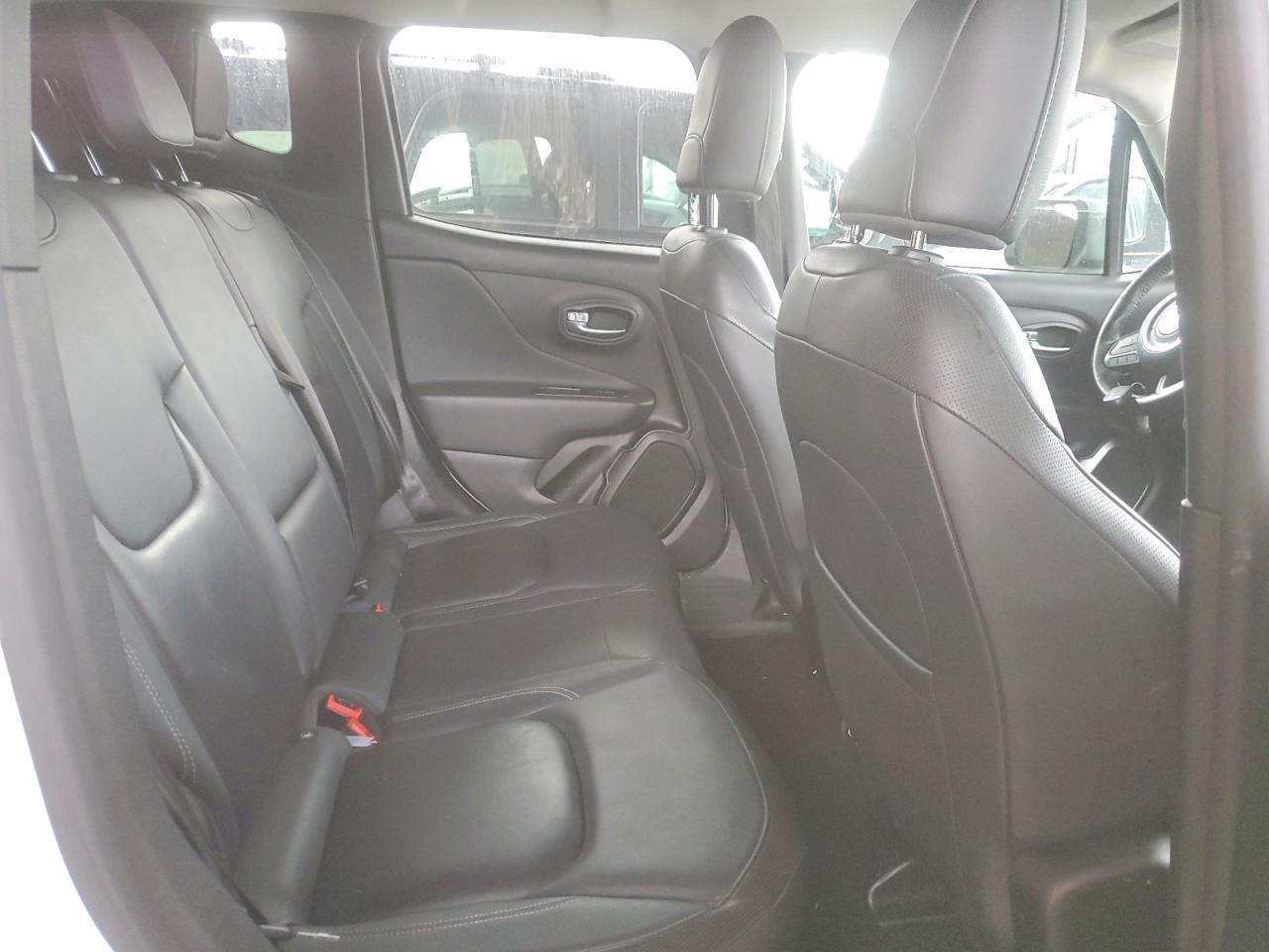 2021 Jeep Renegade Limited - zdjęcie 11