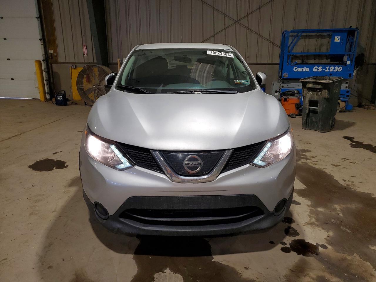2019 Nissan Rogue Sport S - zdjęcie 5