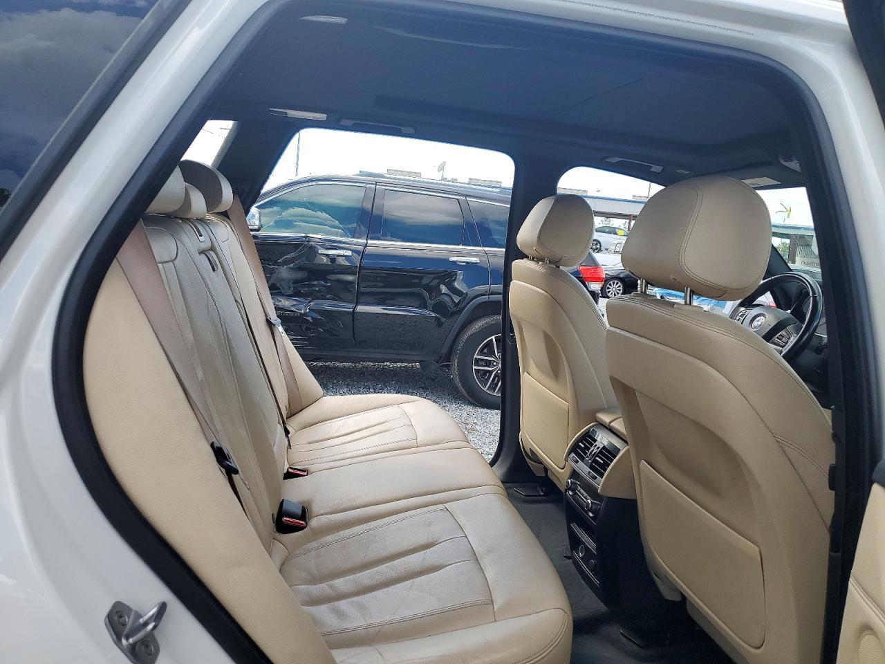 2017 BMW X5 Sdrive35I - zdjęcie 11