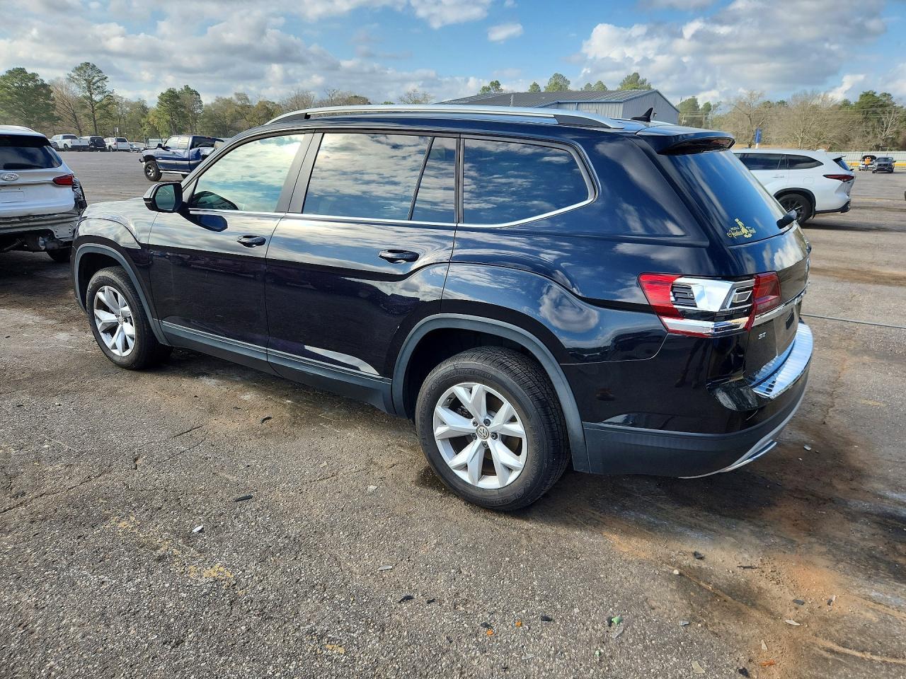 2018 Volkswagen Atlas Se - zdjęcie 2