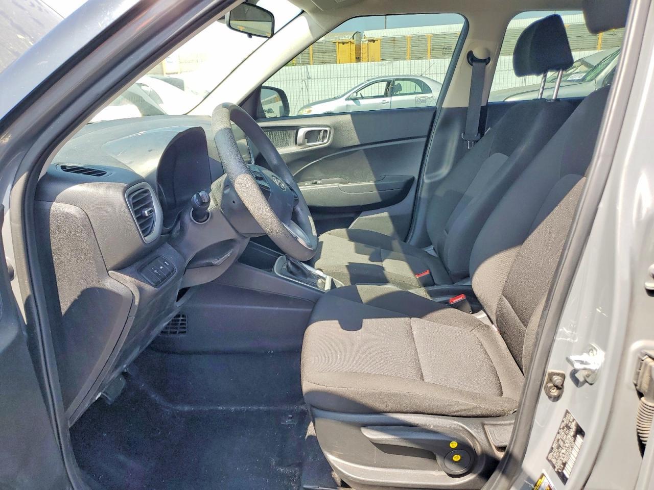 2020 Hyundai Venue Se - zdjęcie 7