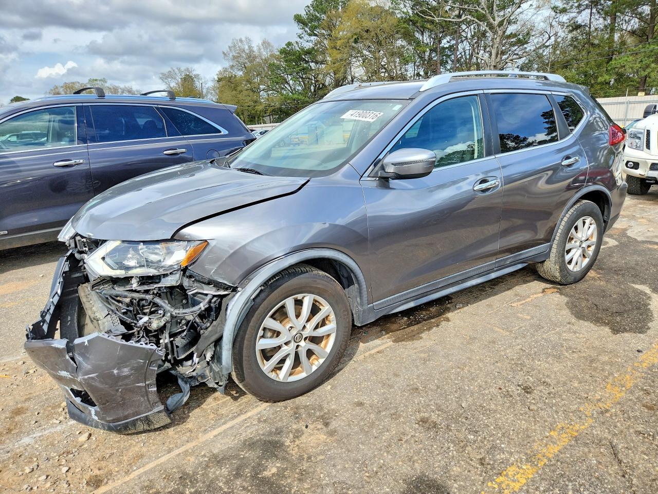 2018 Nissan Rogue Sv - zdjęcie główne